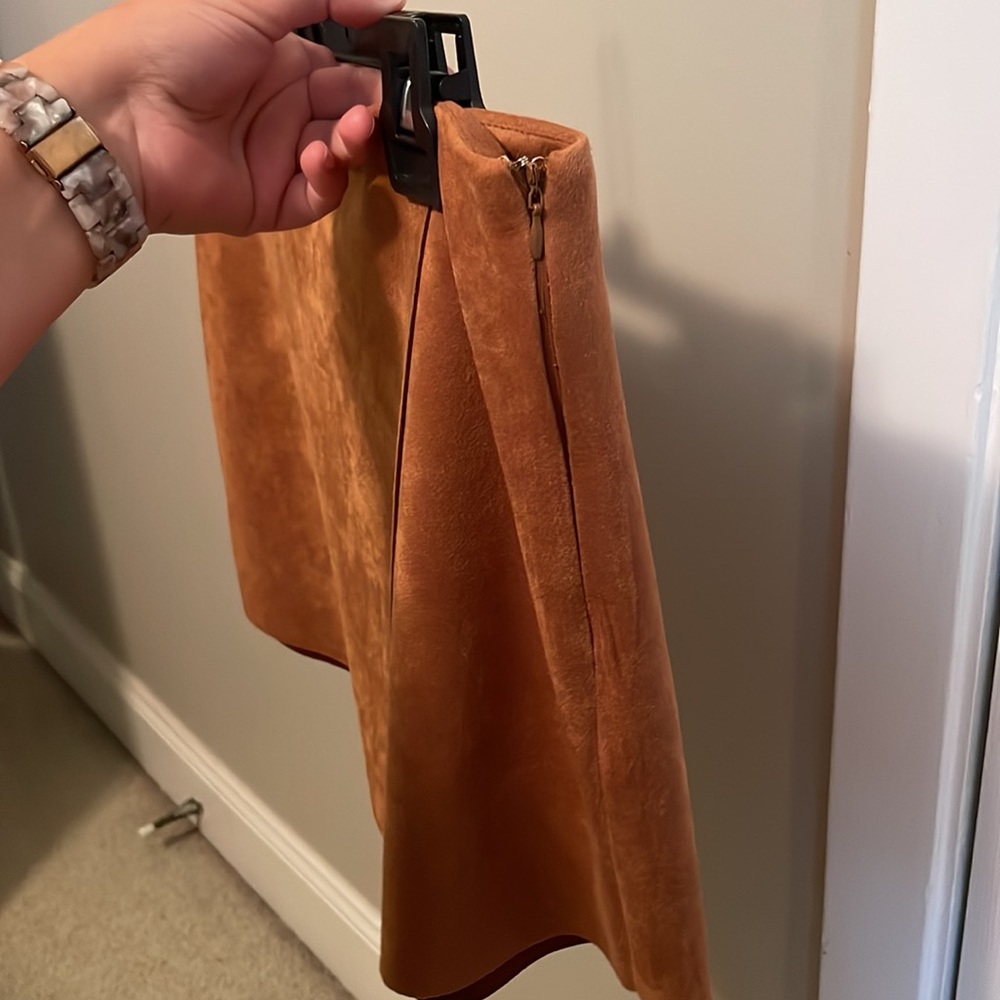 Suede Skort - image 4
